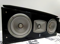 Yamaha NS-C444 center zvočnik
