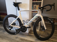 Canyon Aeroad CFR Di2