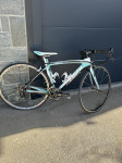 Cestno kolo Bianchi oltre superleggero