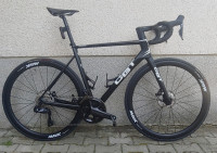 CESTNO KOLO CBT ITALIA NECER PLUS ULTEGRA R8170 DI2   TESTNO  - 2000 €