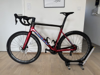 Ridley Falcon RS 2024 / SRAM Force AXS / Zipp 303 S / L