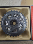 Zadnj zobnik - kaseta - SRAM force AXS