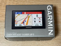 Garmin DriveAssist51