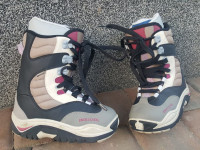 Bord čevlji, buci, DEELUXE, št. 36-37(23.0cm), NOVI