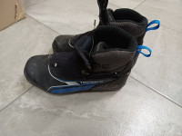 čevlji za tek na smučeh št. 36