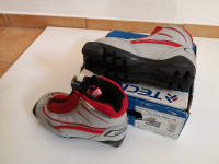 Otroški čevlji za tek na smučeh