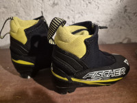 Otroški čevlji za tek na smučeh št. 30