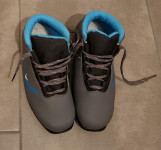 Otroški čevlji za tek na smučeh št. 33