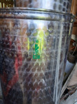 Cisterna inox 300 litrov, lepo ohranjena