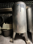 Inox cisterna za vino 300 L