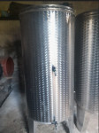Inox vinske cisterne 150–300 L (4 kom)