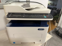 Laserski tiskalnik Xerox