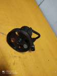 Citroen Xsara Picasso servo črpalka pumpa