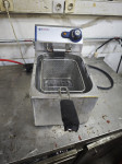 ELEKTRIČNA NAPULTNA FRITEZA 8 L - INOX