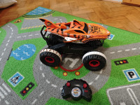 Hot Wheels Monster Trucks daljinsko vodeno terensko vozilo Tiger Shark