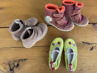 Čevlji od številke 25-28 za deklice