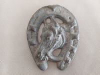 KONJSKA PODKEV S KONJEM ZA SREČO,KONJ V PODKVI