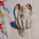Kropilnik porcelan starejši