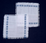 PAR RETRO OKRASNIH PRTICKOV