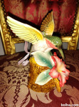 Pojoči keramični ptič kolibri