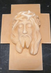 Razpelo- križ juzus -ročno delo keramika