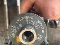 Injektor 1.6 dci 0445110569