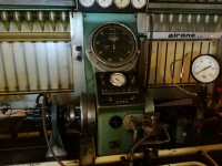 Stroj za testiranje injektorjev in visoko tlačnih pump common rail