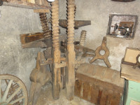 Ugodno! PRODAM MLIN IZ STARE ZIDANICE Bela krajina Črnomelj Ogled fotk