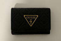 Guess denarnica