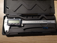 KLJUNASTO MERILO ODLIČNO 30€