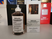 Maison Margiela Replica Whispers in the Library unisex niche parfum