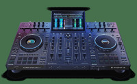 DENON Prime 4 - Standalone DJ controller
