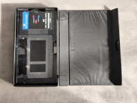 VHS kasetni adapter za predvajanje mini kaset 8mm Nordmende Z 150