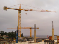 Stolpni gradbeni žerjav Potain SP125B