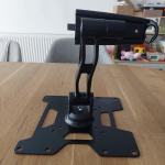 stenski nosilec z bočnim pomikom