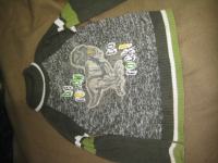 Fantovski pulover-olivno zelen z dinozavrom, vel 116