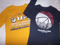 Majici z d. r. Gamer in Travelling, št. 158/164 (obe skupaj 14 eur)