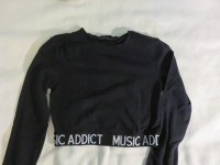 Črna majica 'Music addict'
