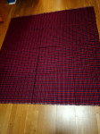 Kvalitetno modno karirasto blago velikosti 140 x 140 cm