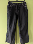 Ženske 3/4 hlače št 38/40