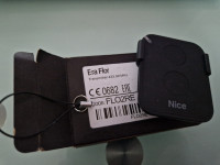 Daljinec za drsna vrata.