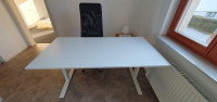 Dvižna pisalna miza Ikea Trotten