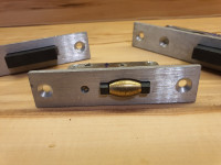 Ključavnice aluminijaste