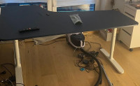 Kotna pisalna miza desna - Ikea Bekant 160x110