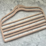 Obešalnik za hlače