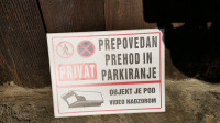Opozorilna tabla Prepovedan prehod in parkiranje, 1 kom