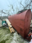 PODARIMO Kovinski rezervoar 3000L – nepoškodovan