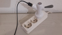 Prodam USB polnilnik Tchibo