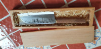 ročno kovan nož Santoku