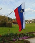 Slovenska zastava iz svile in platna